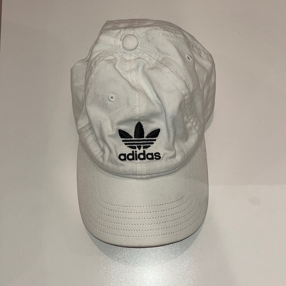 Womens White Adidas Cap - Picture 1 of 2